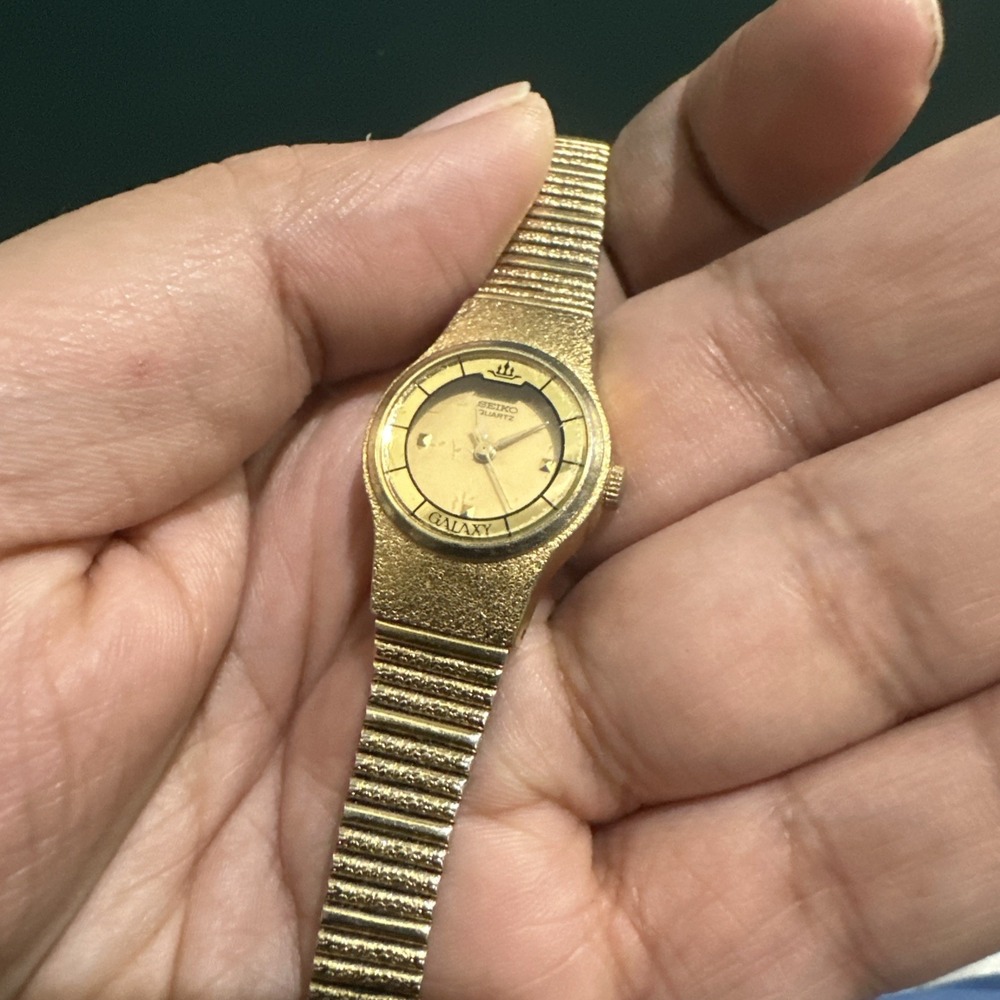 Working VTG Seiko Galaxy Women's Quartz Watch 8Y21-0030 New Battery 20mm Fit 7in